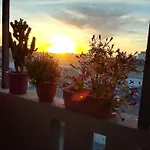 Bel Appartement De Vacances Avec Terrasse Et Balcon